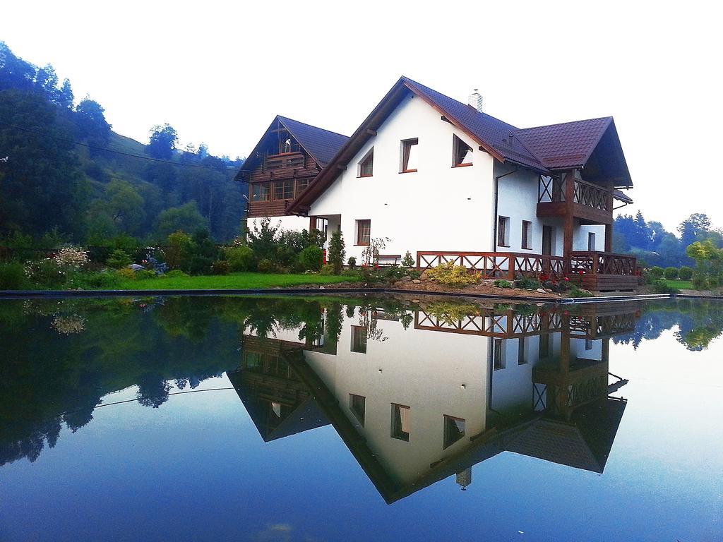 Gallery Of Mountains Holiday Home Yasinia Bagian luar foto